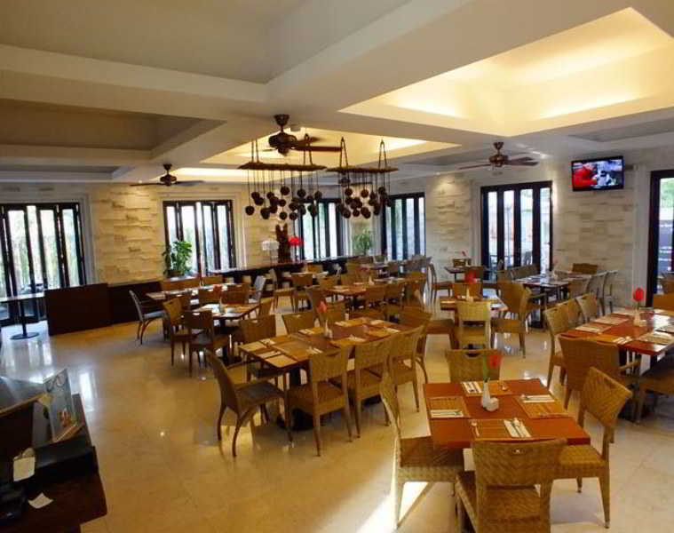 Grand Whiz Hotel Nusa Dua  Exterior photo