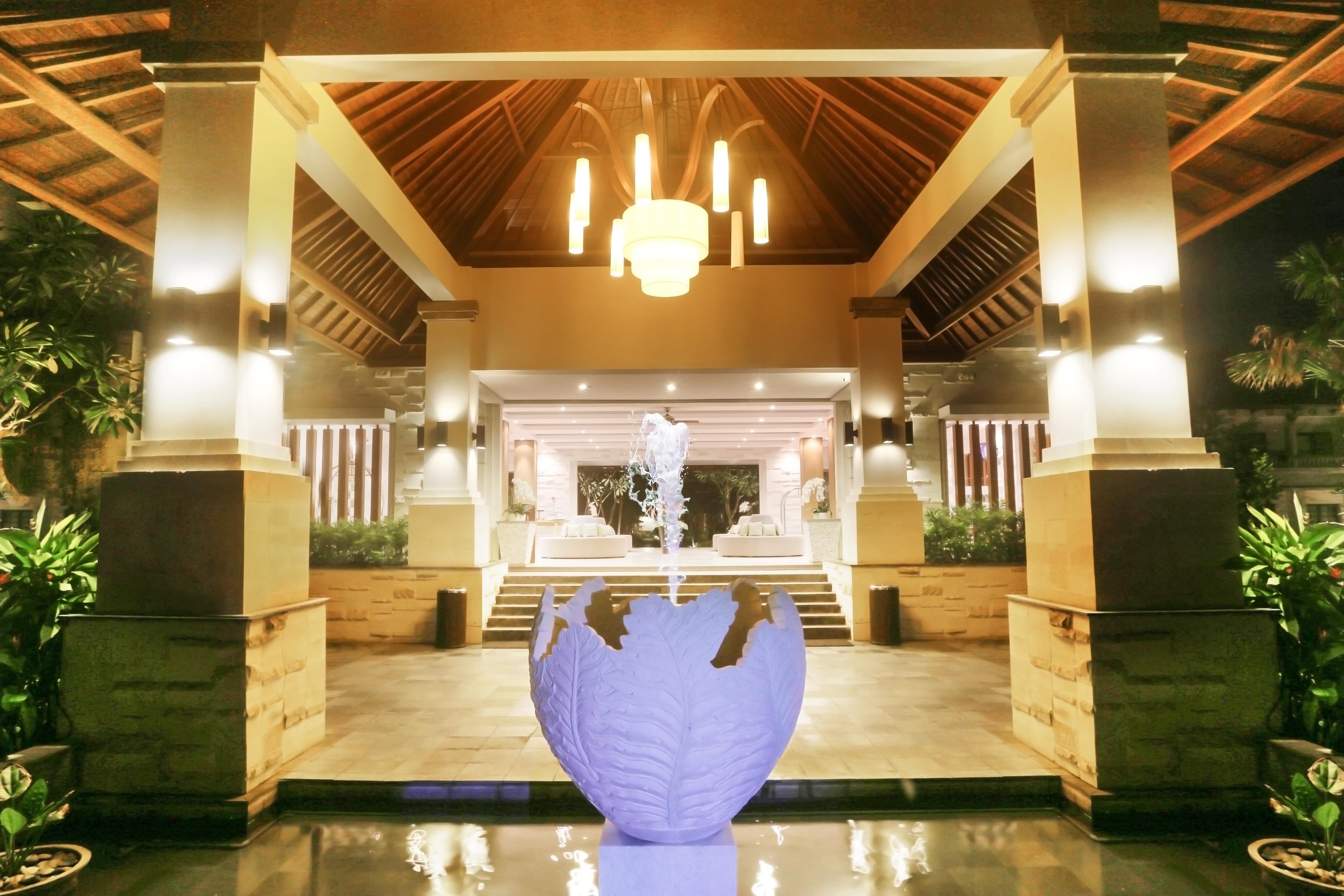 Grand Whiz Hotel Nusa Dua  Exterior photo