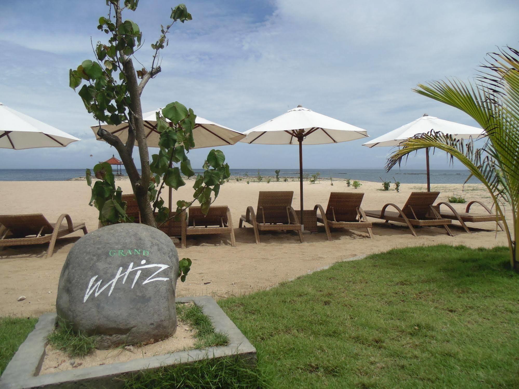 Grand Whiz Hotel Nusa Dua  Exterior photo